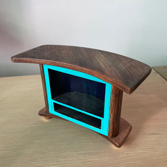 Mini Bar with Stools 1:12 Scale