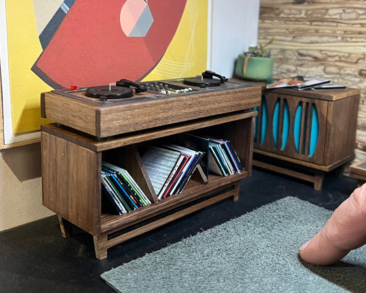 Record Console 1:12 Scale with Albums