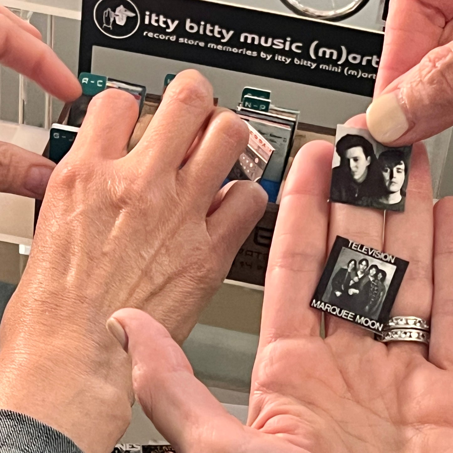 Record Albums 1" 1:12 Scale