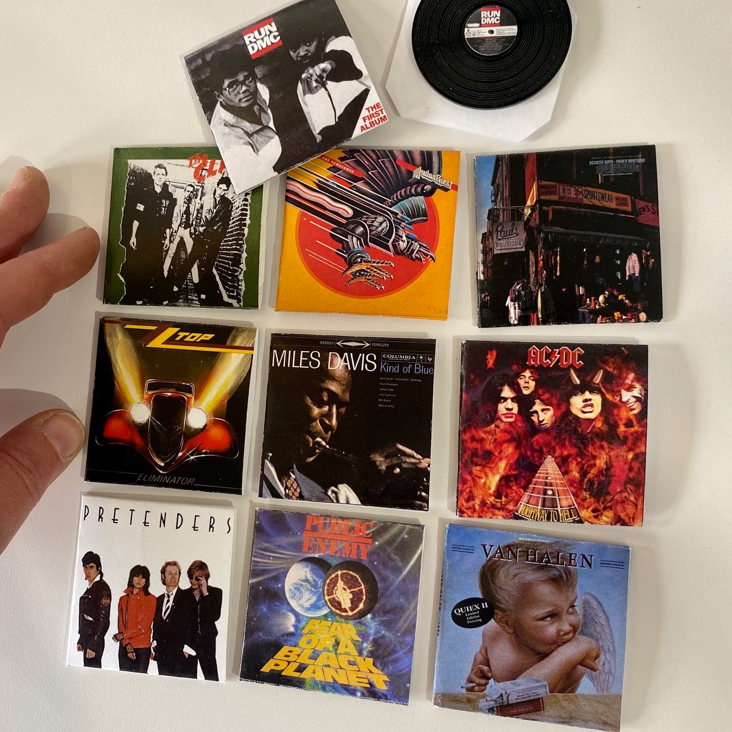 2" Record Album 1:6 Scale