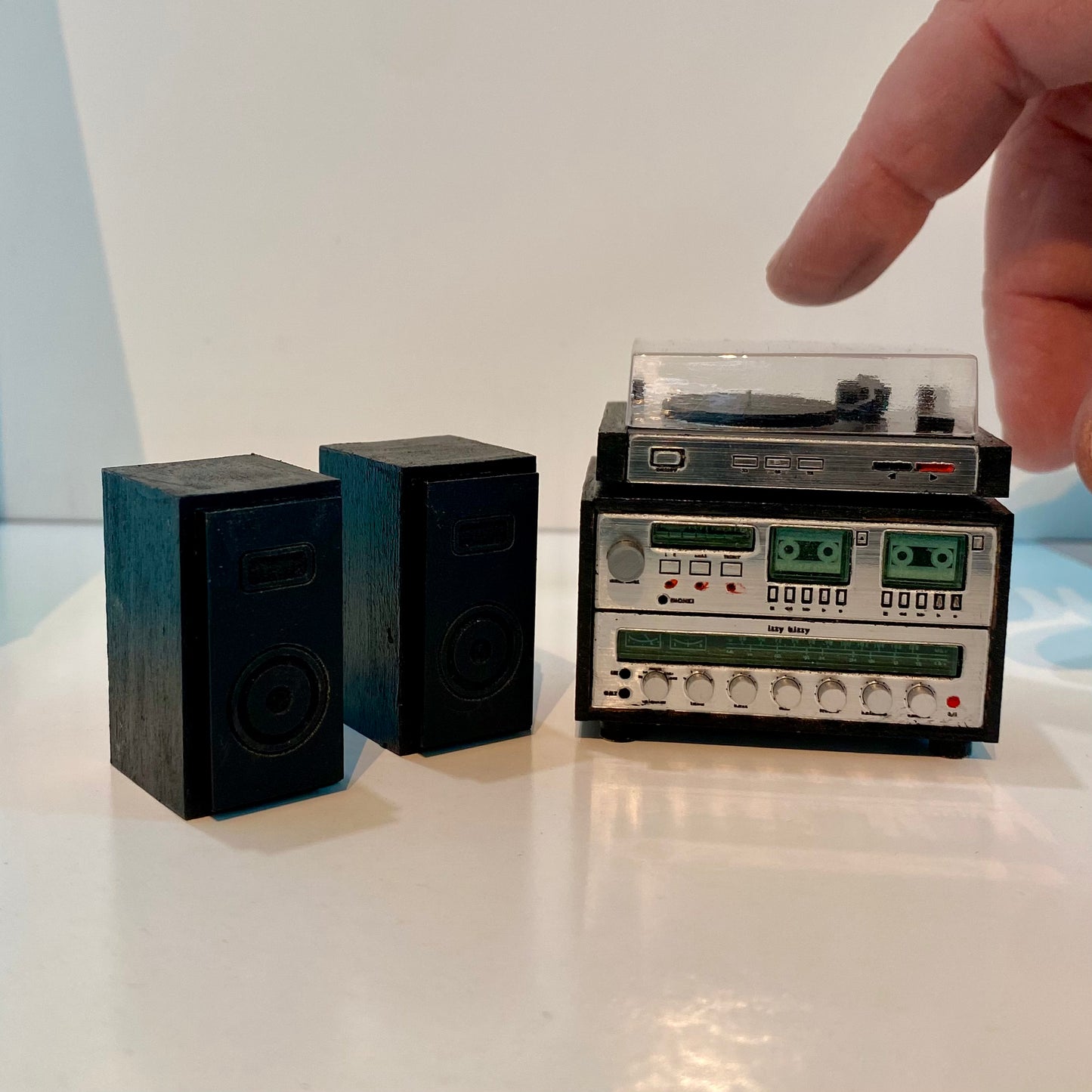 Stereo Stack 1:12 Scale